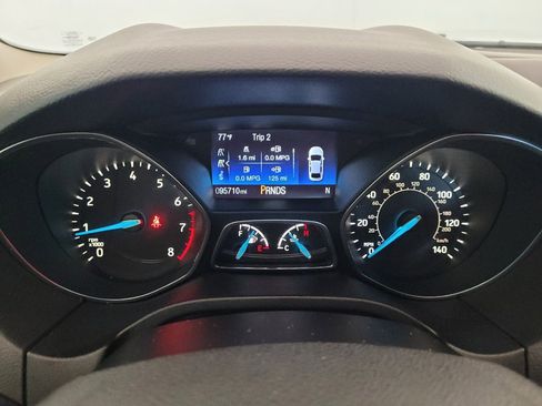 Used 2017 Ford Focus SE FWD image 23