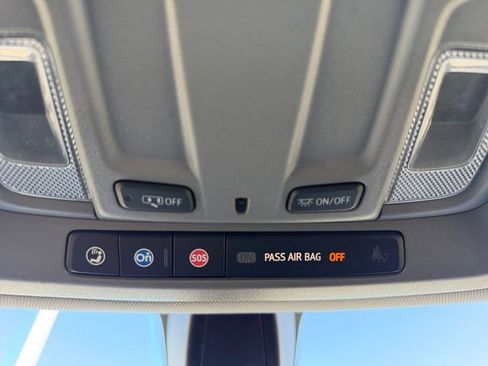 Used 2022 Chevrolet Silverado 1500 Custom Trail Boss w/ LPO, Dark Essentials Package image 24