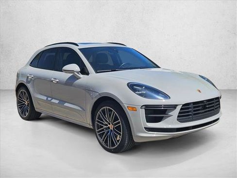 Used 2021 Porsche Macan Turbo image 3