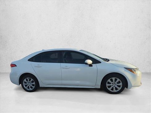 Certified 2024 Toyota Corolla LE FWD image 4