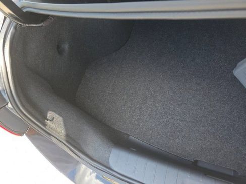 New 2025 Nissan Sentra SR w/ Midnight Edition image 23