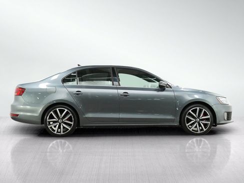 Used 2014 Volkswagen Jetta GLI Autobahn FWD image 6