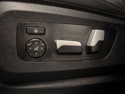 Used 2023 BMW X5 sDrive40i w/ Premium Package image 14
