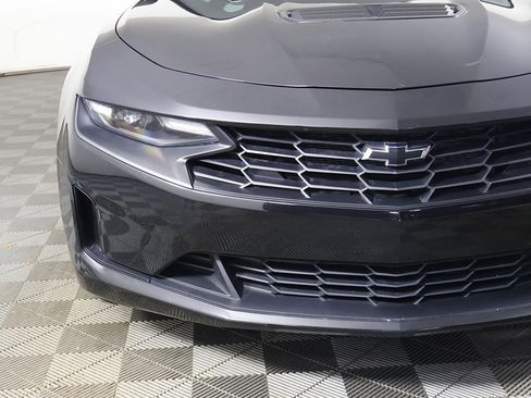 Used 2021 Chevrolet Camaro LT image 10