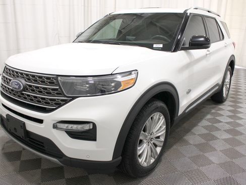 Used 2022 Ford Explorer King Ranch w/ Class IV Trailer Tow Package AWD/4WD image 38