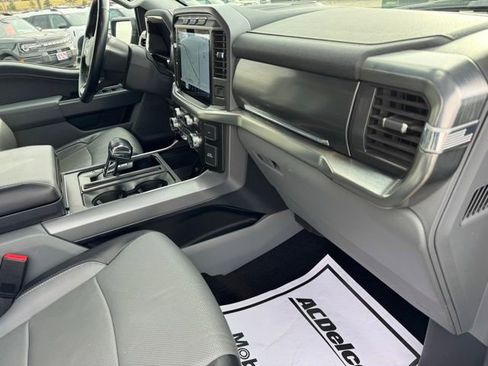 Used 2022 Ford F150 Lariat w/ FX4 Off-Road Package image 29