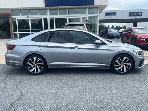 Used 2021 Volkswagen Jetta GLI FWD image 26