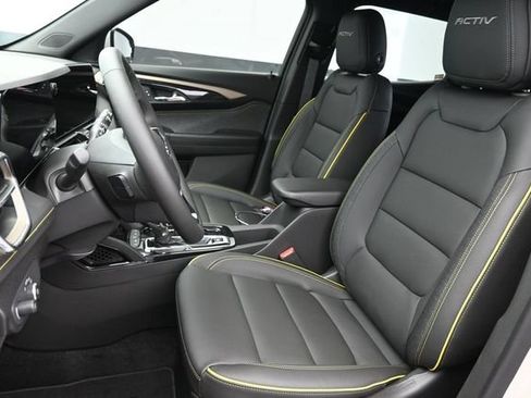 New 2026 Chevrolet TrailBlazer ACTIV AWD/4WD image 18