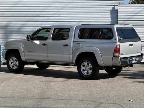 Used 2005 Toyota Tacoma 4x4 Double Cab image 3