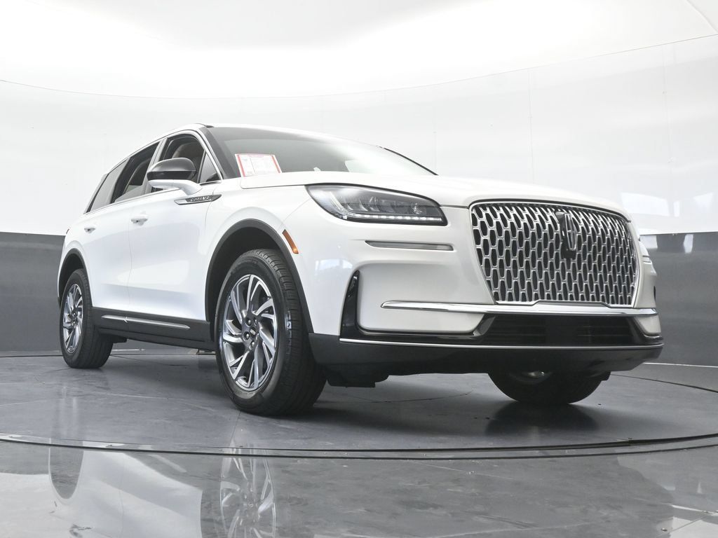 Used 2023 Lincoln Corsair FWD image 65