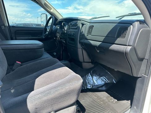 Used 2003 Dodge Ram 2500 Truck SLT image 14