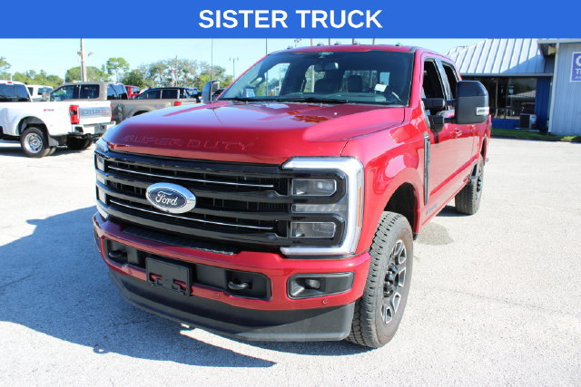 Used 2025 Ford F250 Platinum AWD/4WD image 3