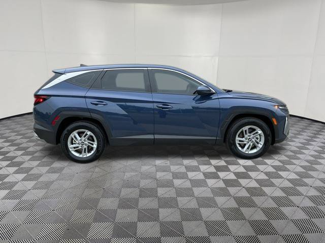 Certified 2025 Hyundai Tucson SE FWD image 5