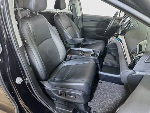 Used 2023 Honda Odyssey Touring image 15