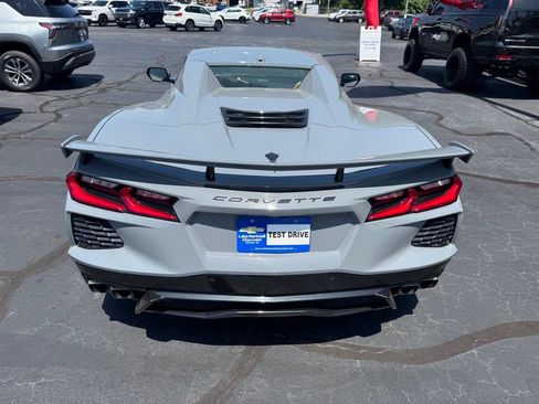 Used 2025 Chevrolet Corvette Stingray Preferred Conv w/ Z51 Performance Package RWD image 6