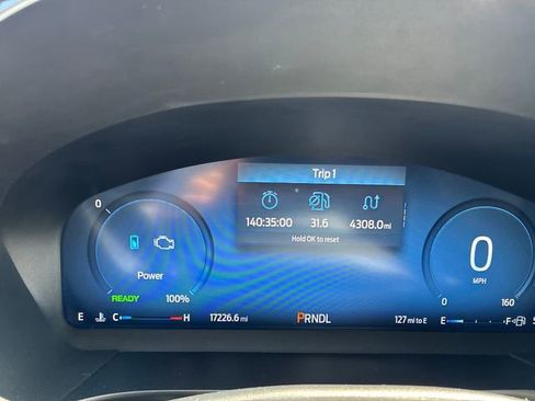 Used 2024 Ford Escape ST-Line Select w/ Tech Pack #2 AWD/4WD image 16