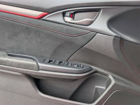 Used 2021 Honda Civic Type R image 12