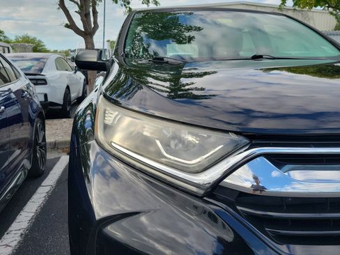 Used 2018 Honda CR-V LX image 6