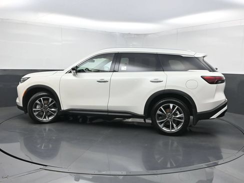 Used 2023 INFINITI QX60 Luxe w/ Cargo Package FWD image 43