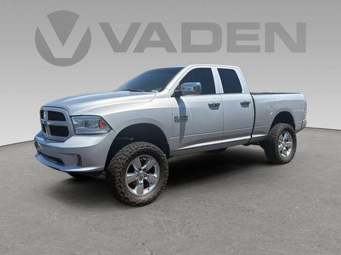 Used 2017 RAM 1500 Express image 19