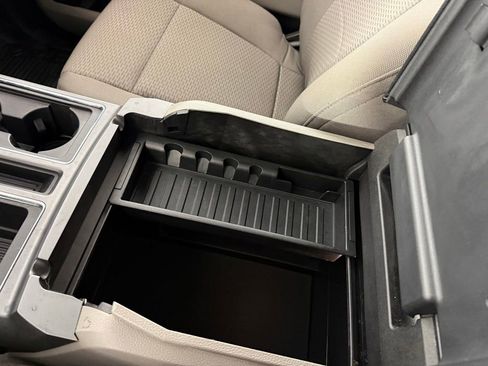 Used 2017 Ford F150 XLT w/ Equipment Group 302A Luxury AWD/4WD image 30