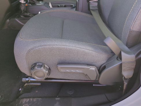 New 2026 Jeep Gladiator Sport image 14