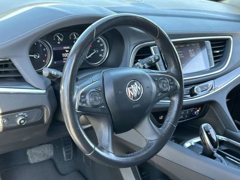 Used 2021 Buick Enclave Essence w/ Sound and Sites Package AWD/4WD image 24