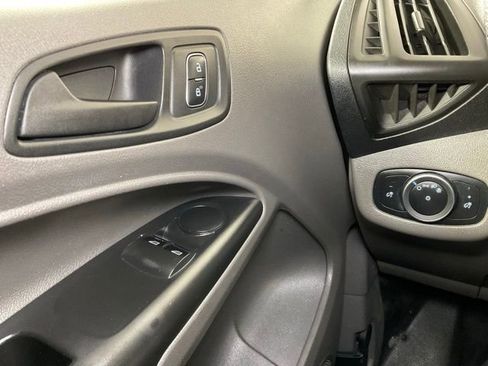 Used 2022 Ford Transit Connect XL image 18
