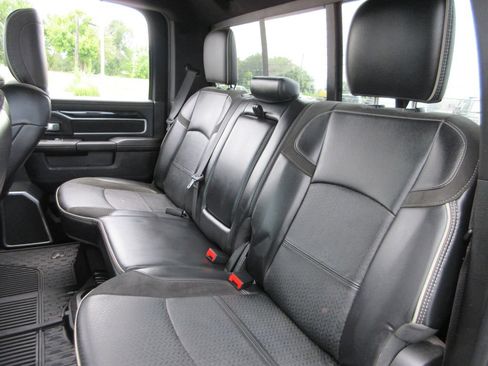 Used 2021 RAM 3500 Laramie AWD/4WD image 23