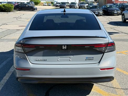 Used 2023 Honda Accord Sport image 5