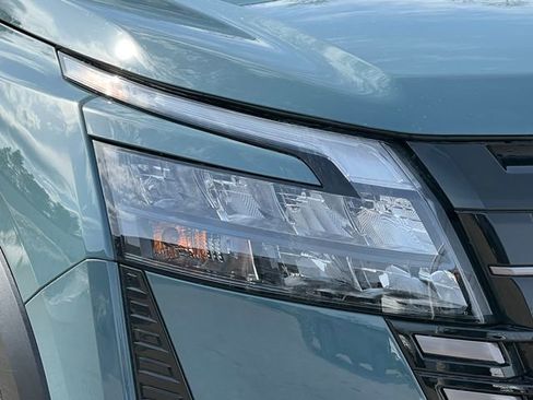 New 2026 Nissan Pathfinder SL image 43