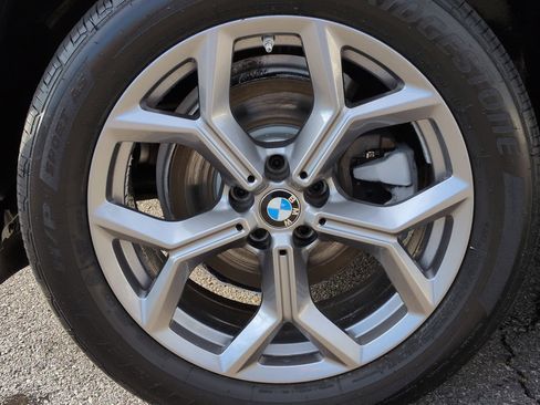 Used 2023 BMW X3 sDrive30i w/ Premium Package image 13