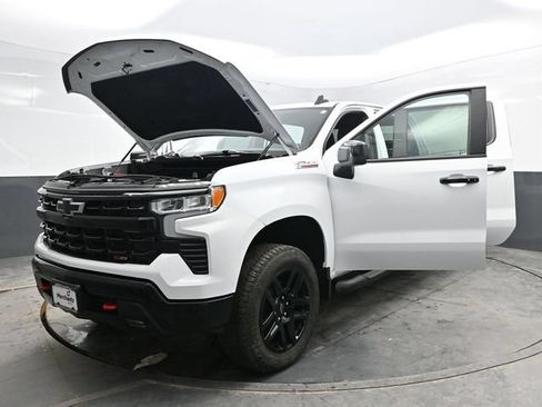 Used 2025 Chevrolet Silverado 1500 LT Trail Boss w/ Protection Package AWD/4WD image 42