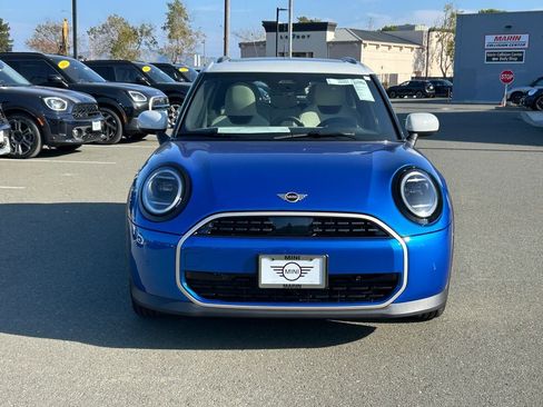 New 2026 MINI Cooper 4-Door Hardtop image 8