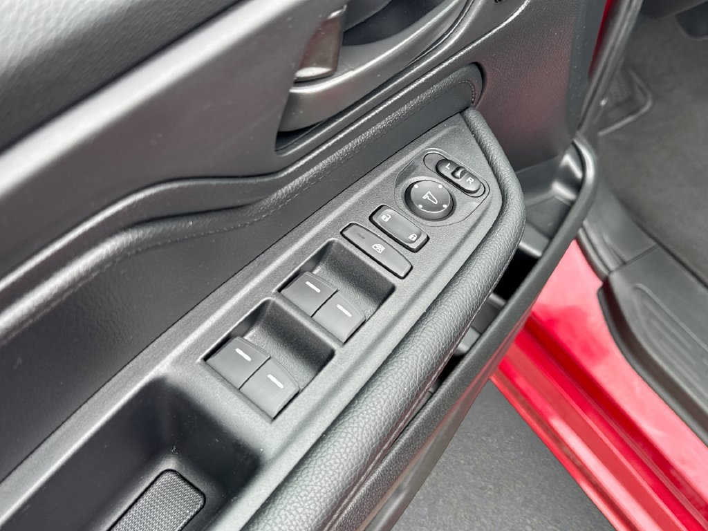 Used 2025 Honda Odyssey Sport-L image 11