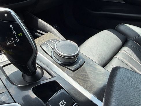 Used 2021 BMW 540i w/ M Sport Package RWD image 35