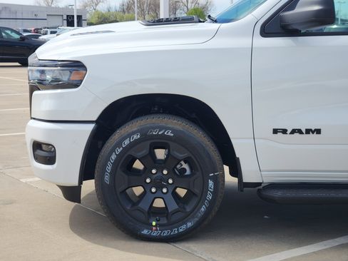 New 2026 RAM 1500 Express image 5