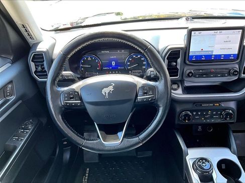 Used 2022 Ford Bronco Sport Outer Banks w/ Tech Package AWD/4WD image 17