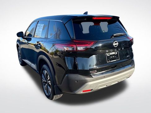 Used 2023 Nissan Rogue SV image 6