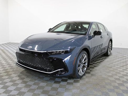 New 2026 Toyota Crown AWD/4WD image 2