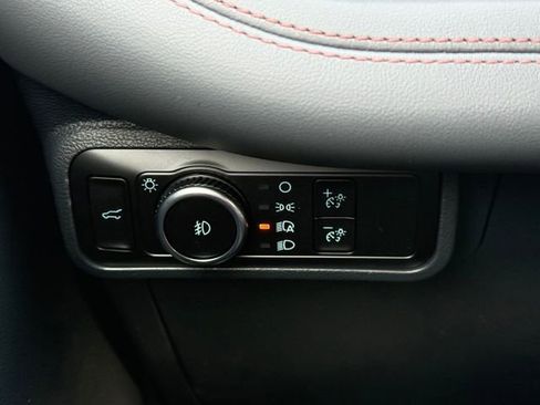 New 2026 Ford Explorer Active w/ Active Comfort Package image 25