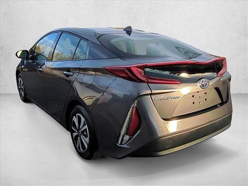 Used 2017 Toyota Prius Prime Plus image 8