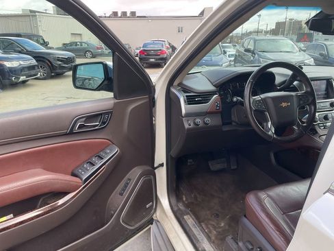 Used 2015 Chevrolet Tahoe LTZ AWD/4WD image 10