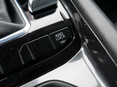 Used 2022 Jeep Compass Latitude w/ Convenience Group image 31