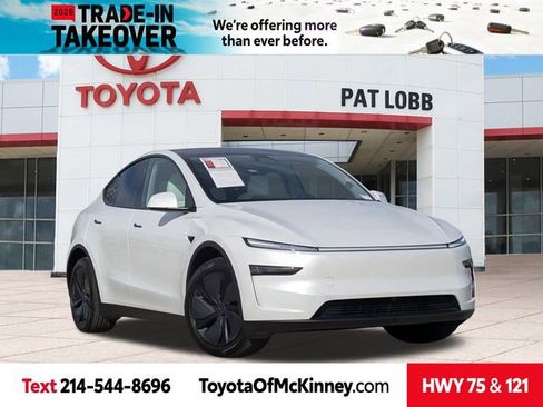Used 2026 Tesla Model Y 2WD image 1