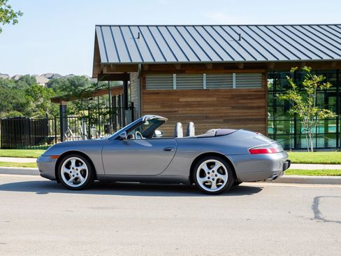 Used 2001 Porsche 911 Cabriolet image 7