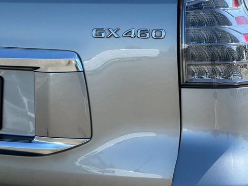 Used 2022 Lexus GX 460 Premium w/ Premium Package AWD/4WD image 26