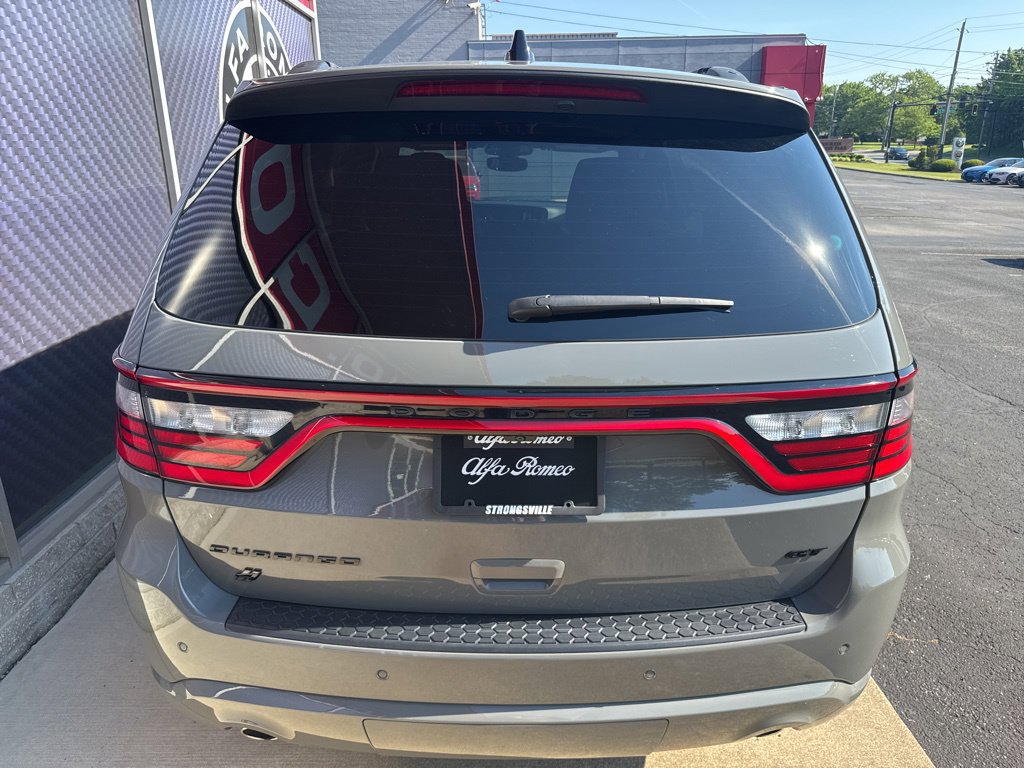 Used 2024 Dodge Durango GT w/ Blacktop Package AWD/4WD image 11