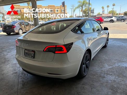 Used 2021 Tesla Model 3 Standard Range Plus RWD image 3