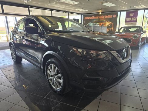 Used 2021 Nissan Rogue Sport S AWD/4WD image 3